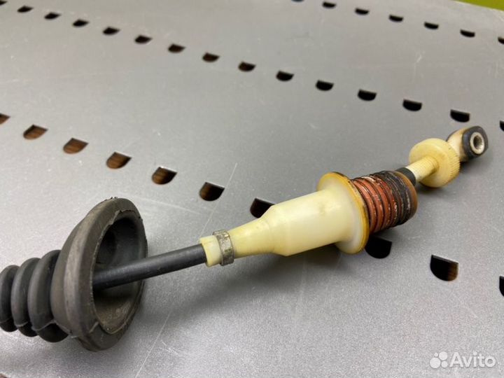 Трос газа Mercedes-Benz S124 M102.963 1992