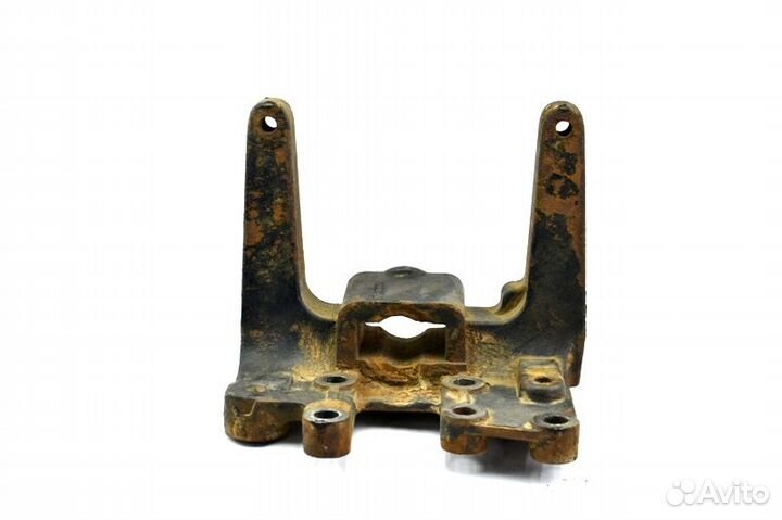 Кронштейн переднего бампера, правый DAF CF85 (01.0