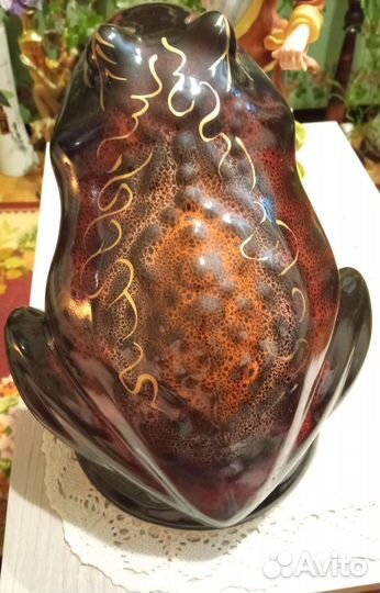 Статуэтка лягушка копилка