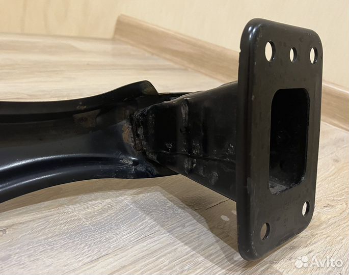 Задний усилитель бампера BMW X5 e70 X6 e71