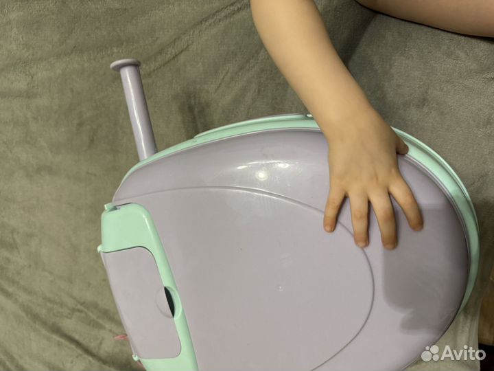 Детский горшок в виде унитаза