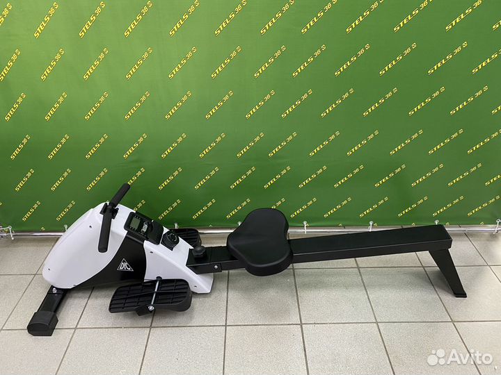 Гребной тренажер