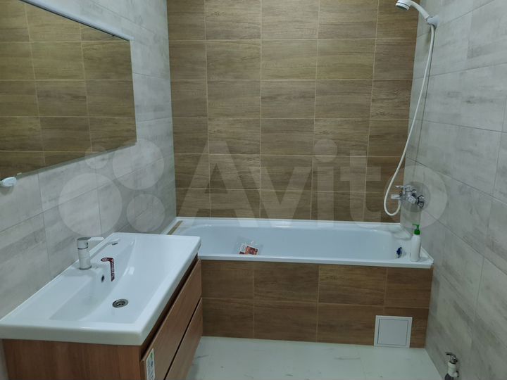 1-к. квартира, 352 м², 2/4 эт.