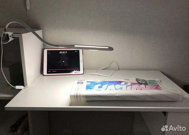 Письменный стол школьный компьютерный