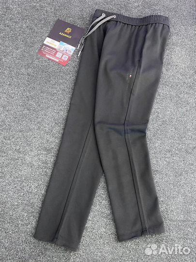 Спортивные штаны