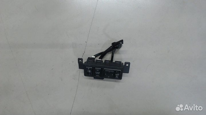 Кнопка зеркал Infiniti QX56, 2011