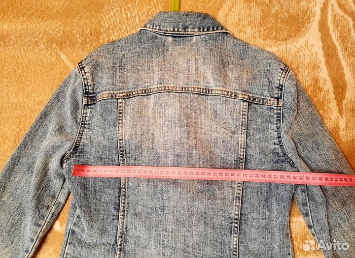 Куртка джинсовая