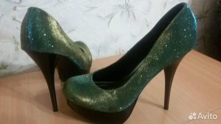 Туфли праздничные