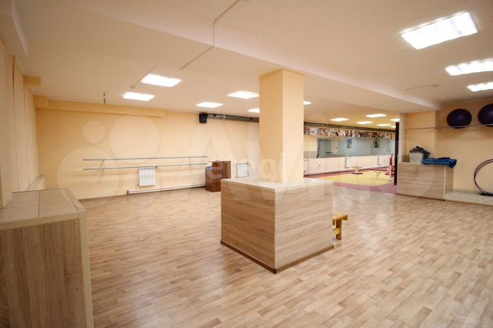 Продам помещение свободного назначения, 270 м²