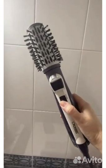 Фен-щетка новый 2 насадки