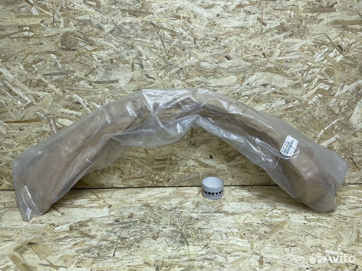 Накладка заднего крыла правая Toyota RAV 4 40