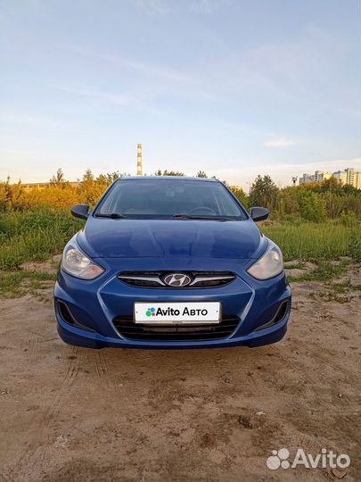 Hyundai Solaris 1.4 AT, 2012, 149 000 км