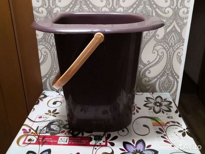 Ведро туалет