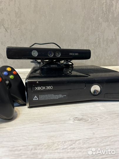 Xbox 360 + кинект