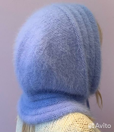 Капор женский вязаный