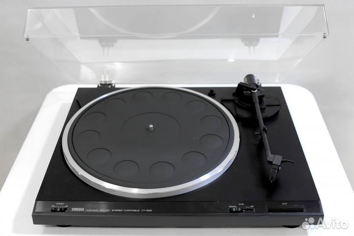 Проигрыватель Винила Yamaha TT-230, 1989г