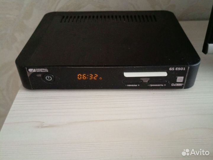 Комплект триколор на 2 тв