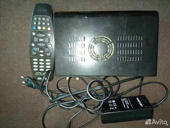 Тв ресивер спутниковый Dreambox 800 HD SE