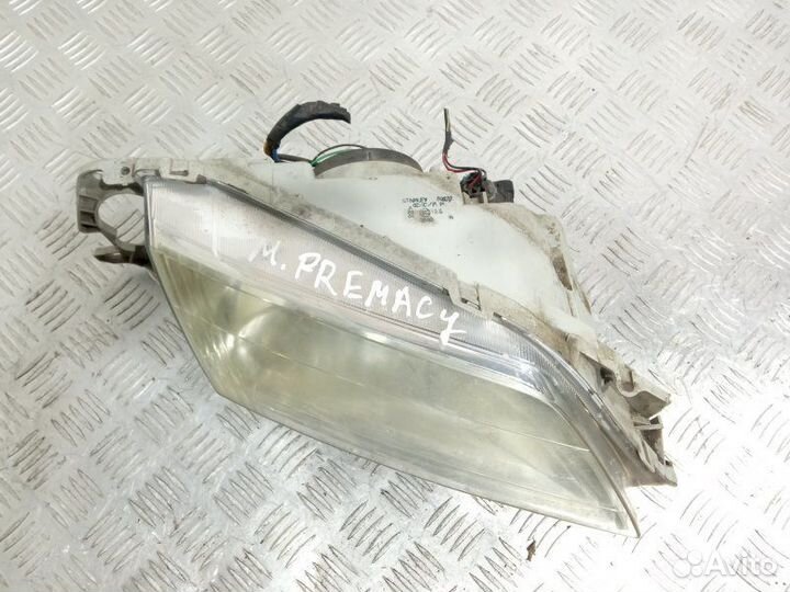 Фара Mazda Premacy (1999-2007)