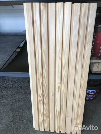 Имитация реечного декора из лиственницы