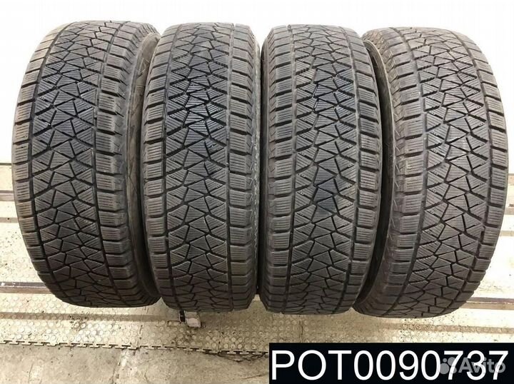 Bridgestone Blizzak DM-V2 225/65 R17 99P