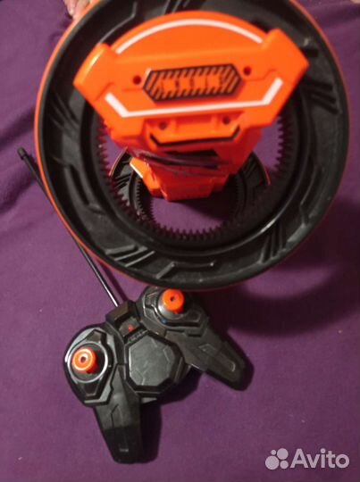 Трюковая машина на радиоуправлении