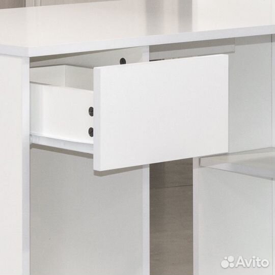 Стол-стеллаж 