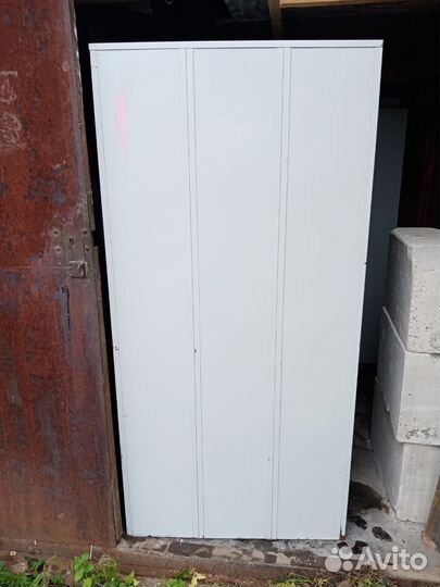 Шкаф металлический