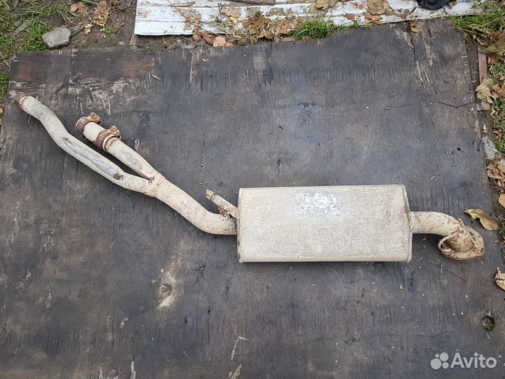 Средняя часть глушителя ауди 100 А6 С4