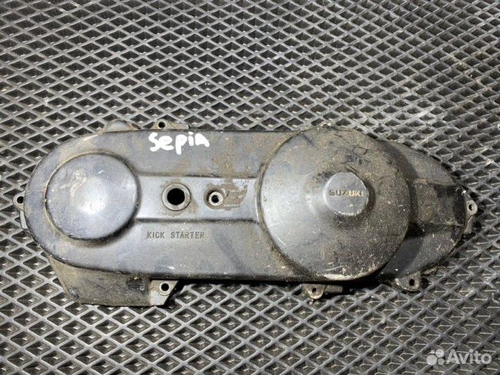 Крышка вариатора Suzuki Sepia CA1EA A 131 1996