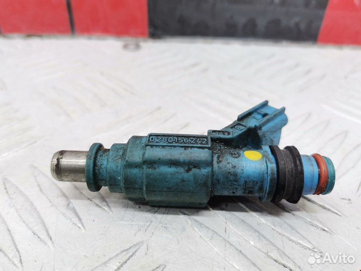 Форсунка Toyota Corolla Verso рест. 2006