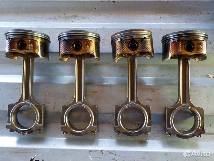 Поршни с шатунами Поддон Мазда Mazda 6 GG 2.0