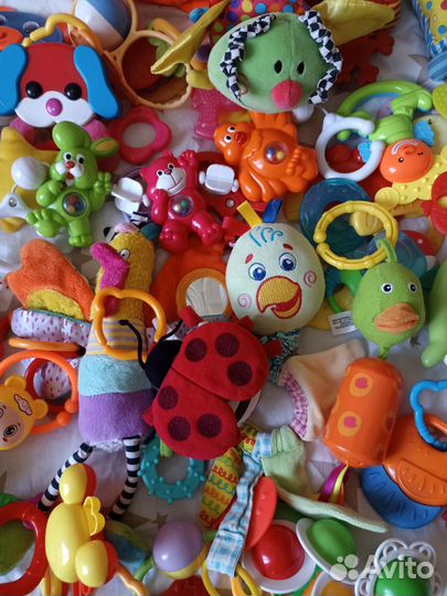 Погремушки игрушки для малышей пакетом