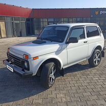 ВАЗ (LADA) Niva Legend 1.7 MT, 2022, 14 057 км, с пробегом, цена 1 300 000 руб.