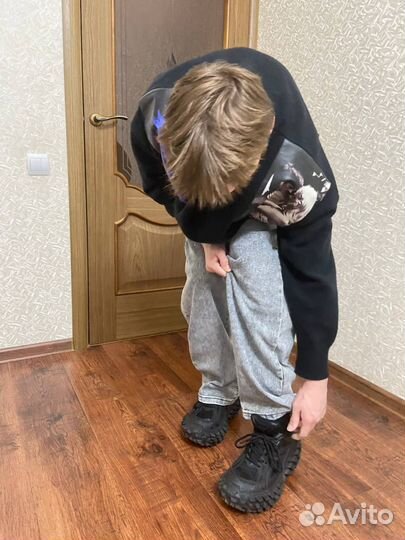 Джинсы balenciaga type