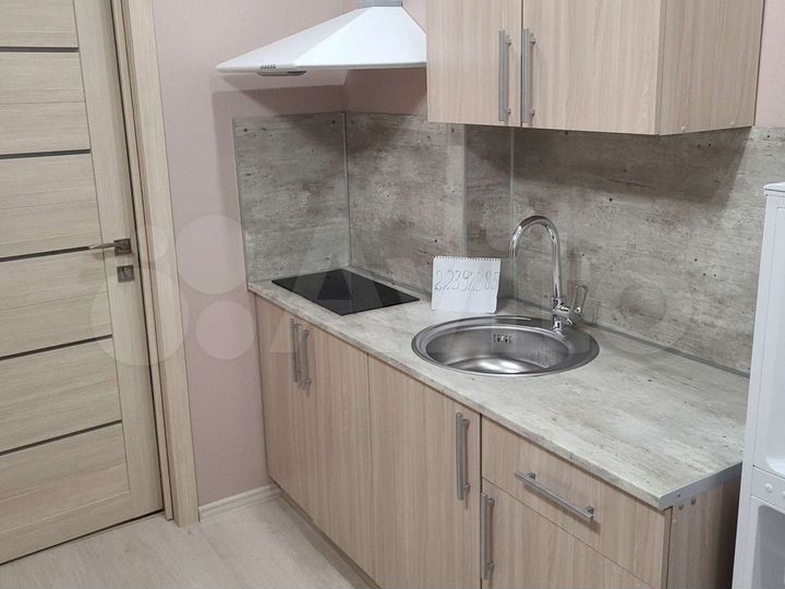 2-к. квартира, 35 м², 2/3 эт.