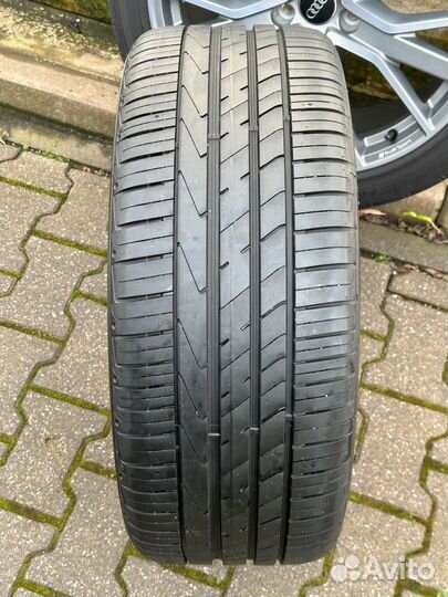 Hankook Ventus S1 Evo2 SUV K117A 255/40 R20 96ZR