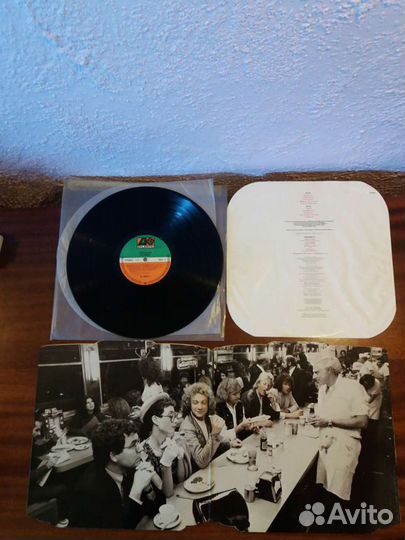 Пластинки виниловые (фирм.)