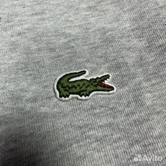 Зипка Lacoste