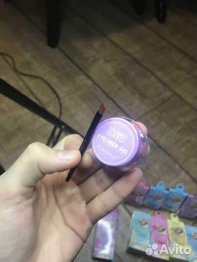 Тени, подводка, тушь для глаз цветная