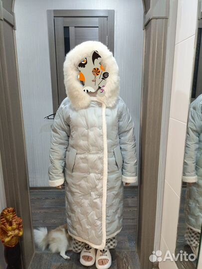 Пуховик зимний женский
