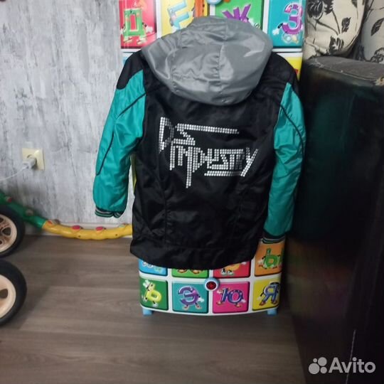 Ветровка для мальчика