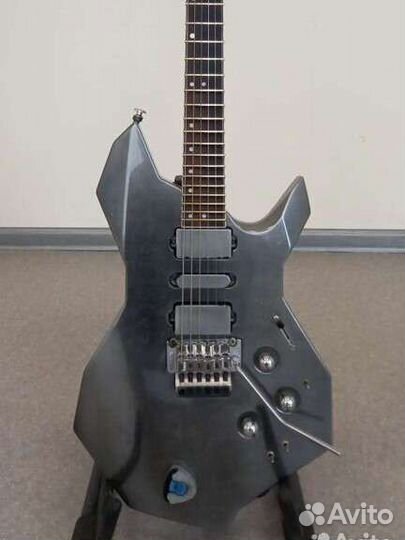Электрогитара - уникальная модель