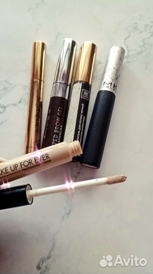 Набор косметики для глаз