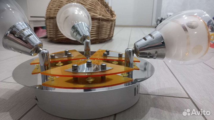 Люстра потолочная для кухни