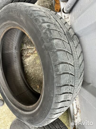 Nokian Tyres All Weather+ 205/55 R16