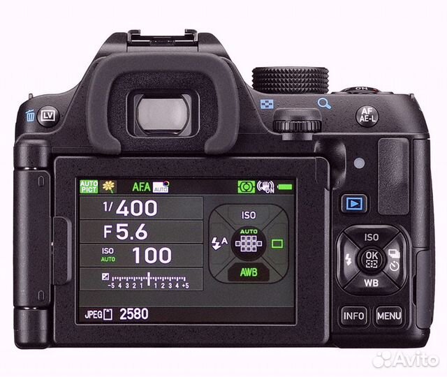 Фотокамера Pentax K-70 + объектив DA 18-135WR черный