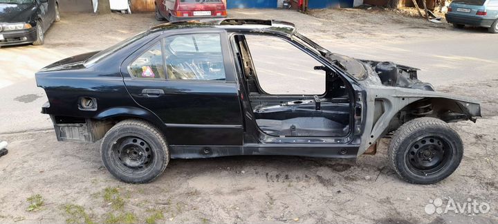 Кузов BMW e36 седан