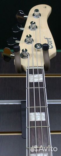 Бас-гитара Cort GB74 WBL