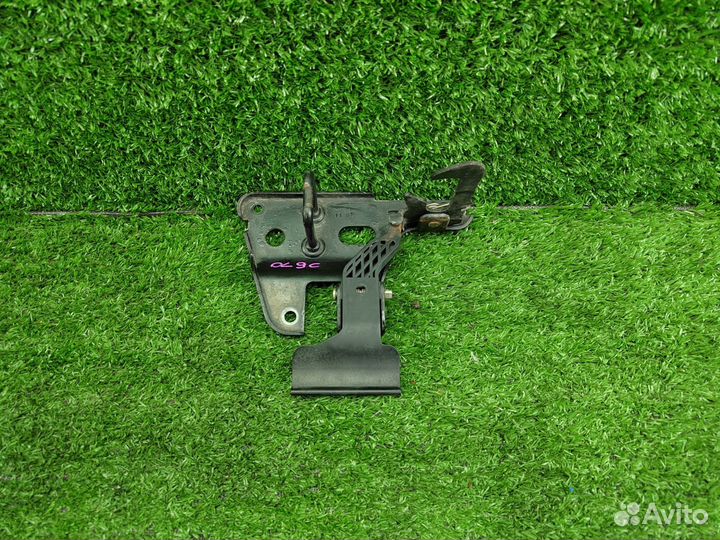 Замок капота 4F0823480 Audi A6 C6 allroad